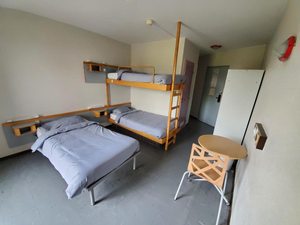 Triple Room with Bathroom