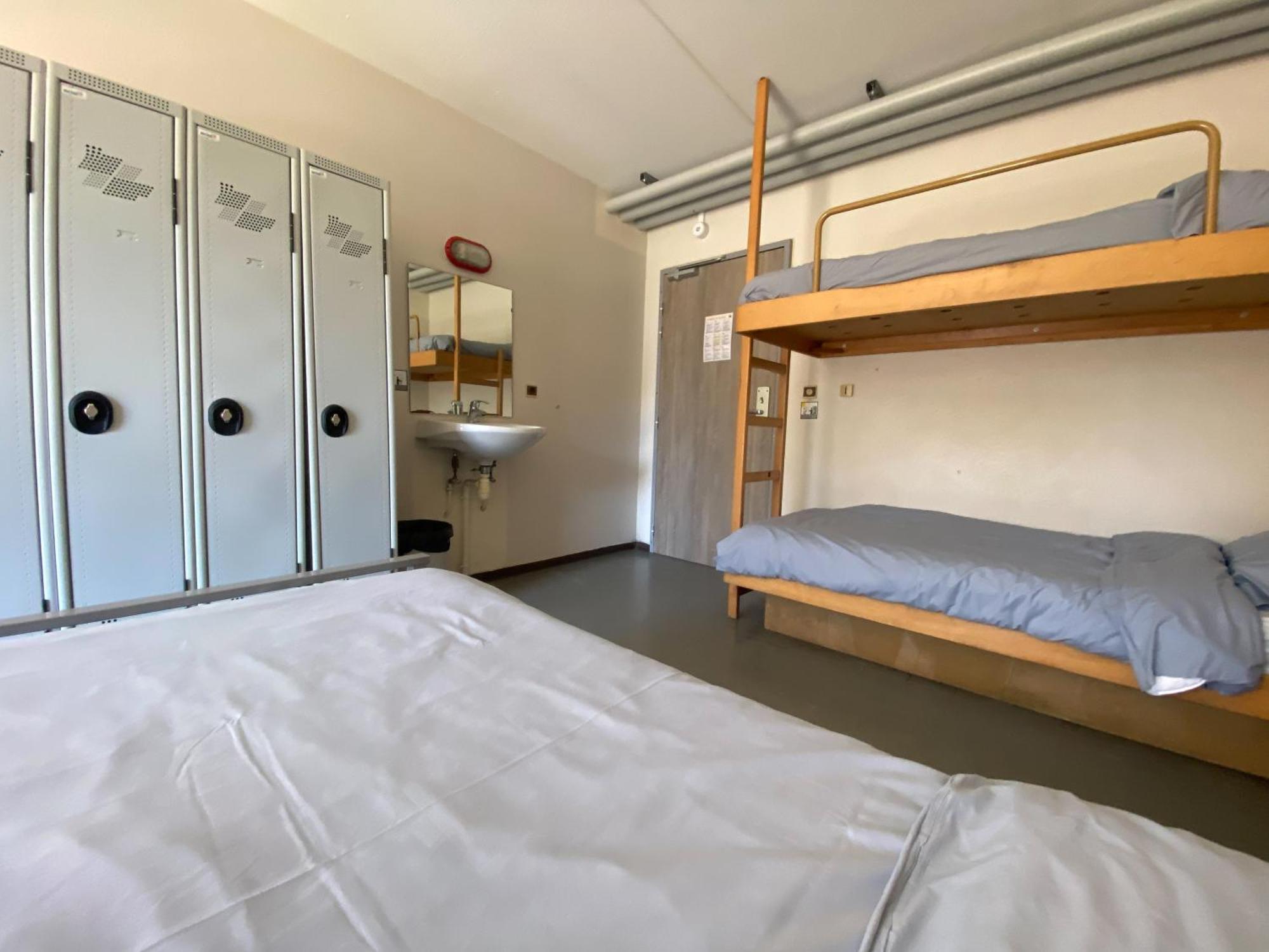 Quadruple Room with Bathroom